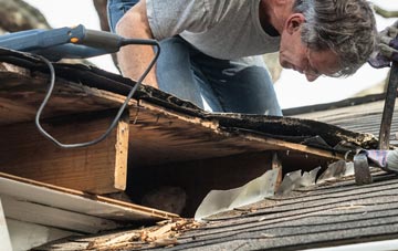 common causes of Rede fascia damage